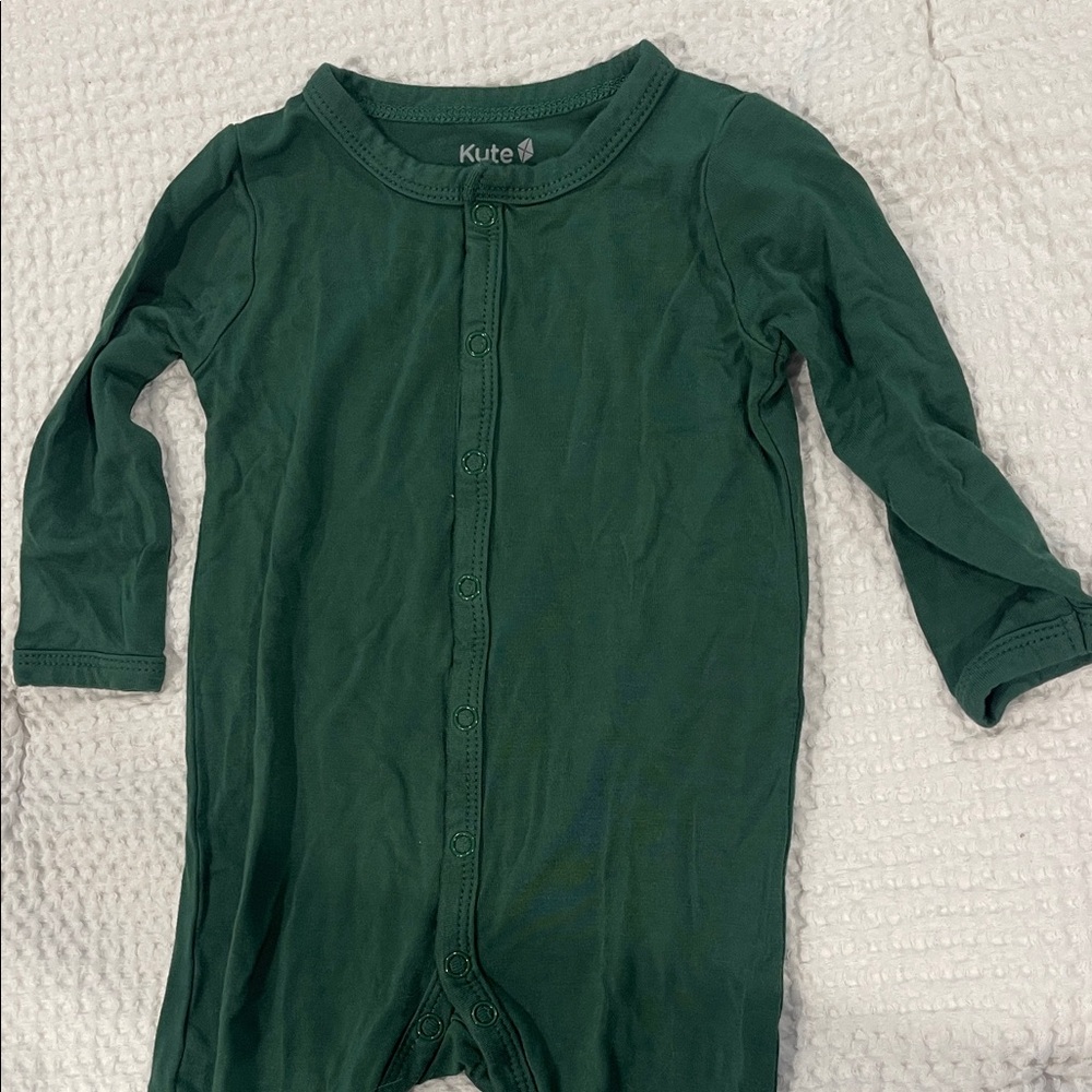 Kyte Baby Emerald Green Snap Romper